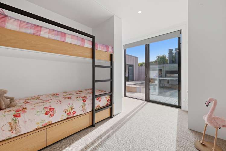 1371 Taieri Mouth Road Taieri Mouth_14