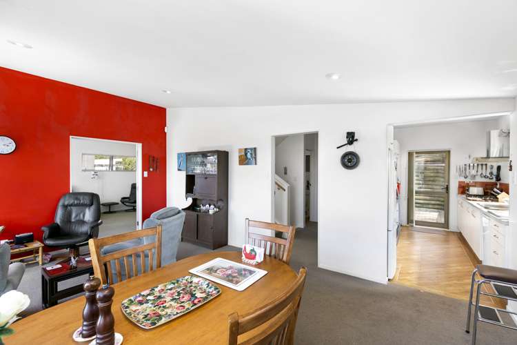 1 Atamira Close Churton Park_6
