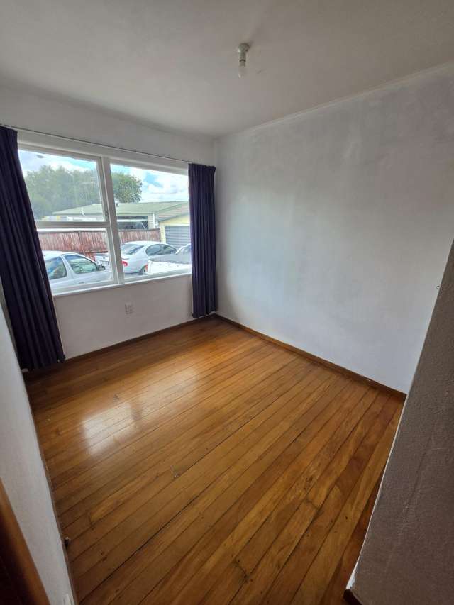 25 Rosalind St Deanwell_4