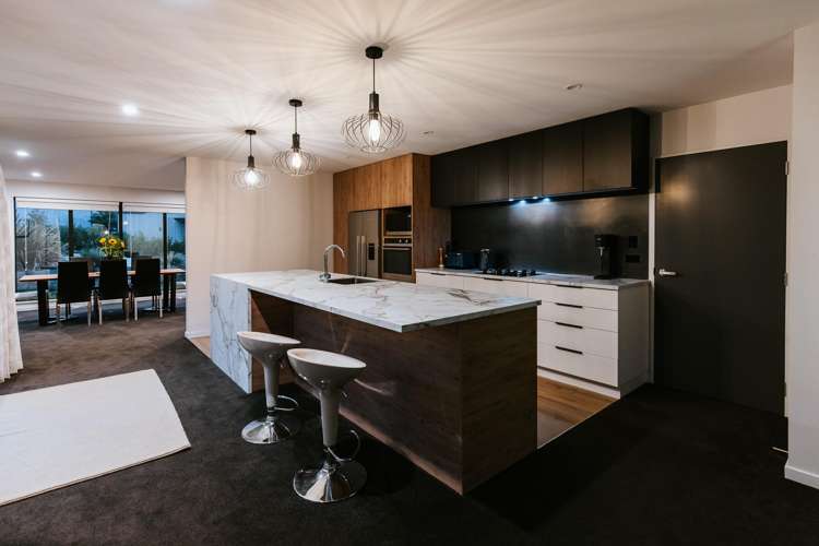 24 Robrosa Street Wanaka_11