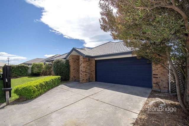 33 Shearwater Drive Woolston_1