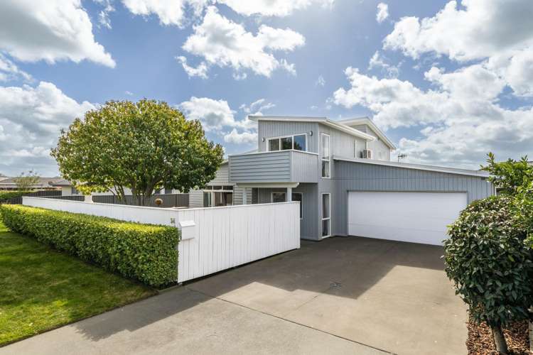 34 Arbuckle Road Frimley_24