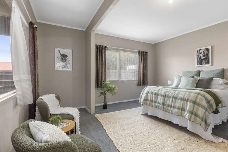 21 Akaroa Drive Maupuia_7