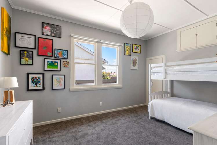 760 Childers Road Elgin_10