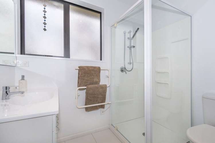 11 Longspur Avenue Wigram_8