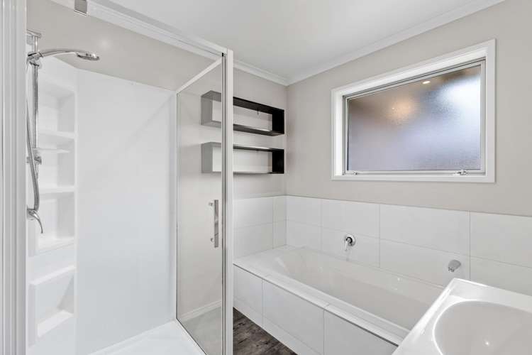 12 Barcote Lane Rolleston_17