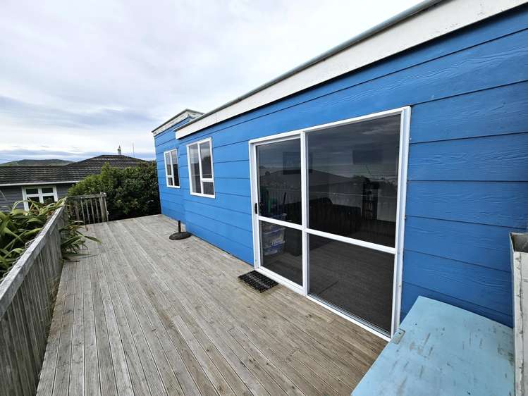 38 Esplanade Kaka Point_19