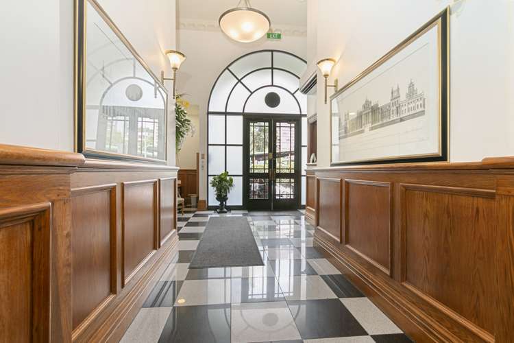 2f/50 Eden Crescent Auckland Central_1