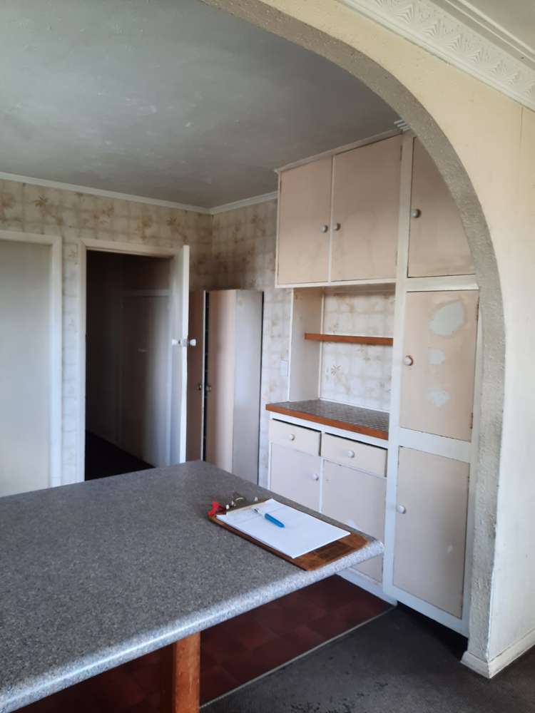 113 Gayhurst Road Dallington_5