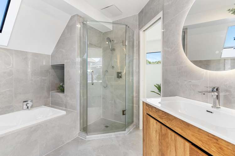 2/456 Point Chevalier Road Point Chevalier_9