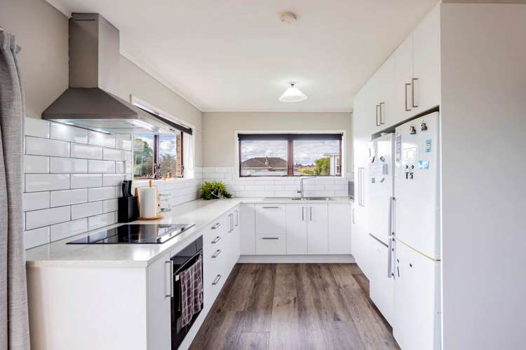 14b Latham Avenue Pakuranga_10