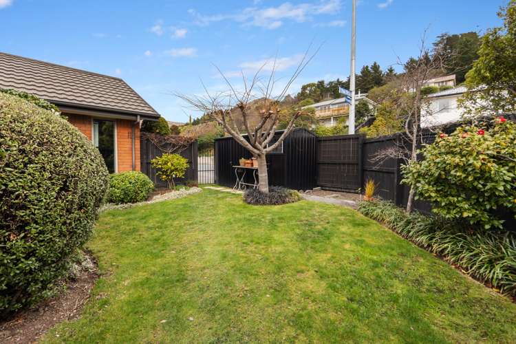 17 The Tors Heathcote Valley_25