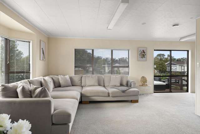 8 Deller Drive Carterton_2