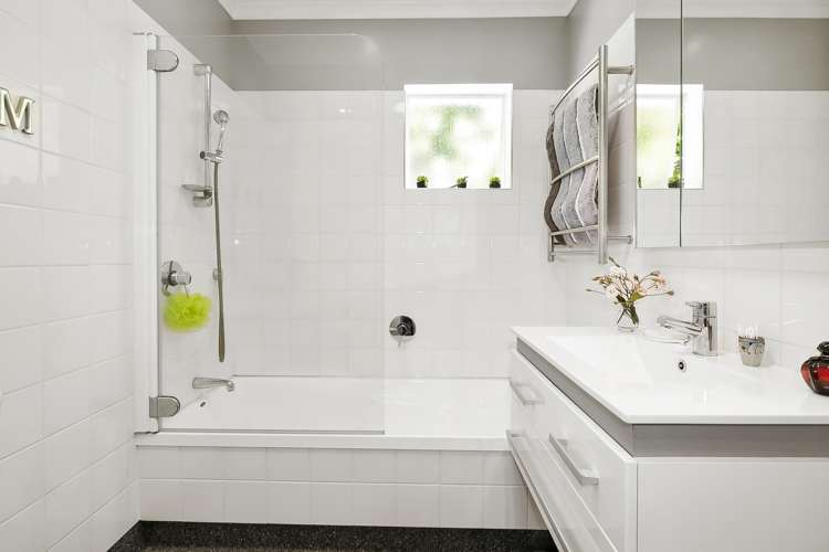 16 Littlebourne Road Roslyn_10