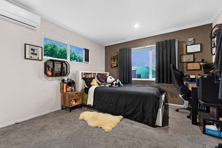 72 Lowry Road Bombay_14