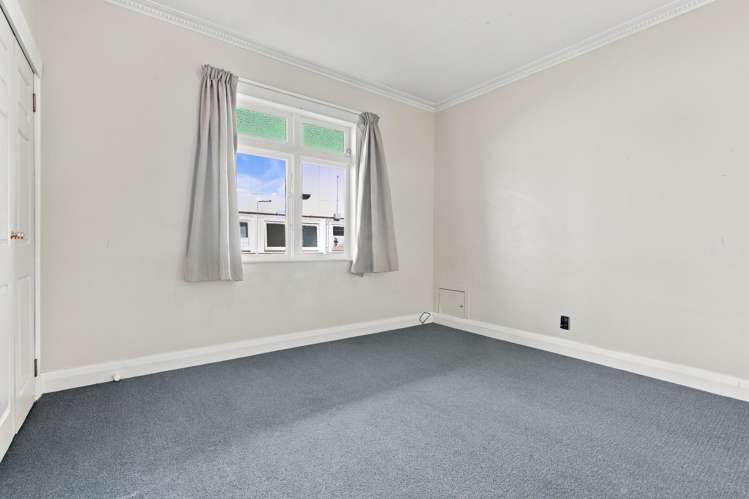 6 Palmerston Street Hamilton Central_3