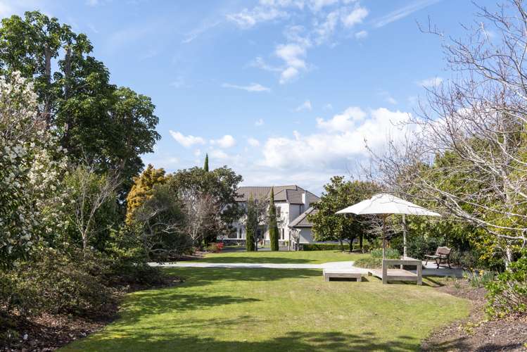 31 Seymour Road Mellons Bay_6