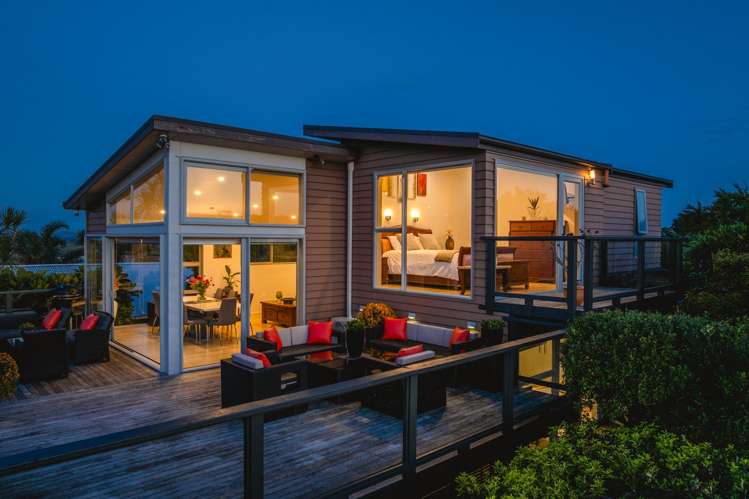 74 Hauraki Road Oneroa_4