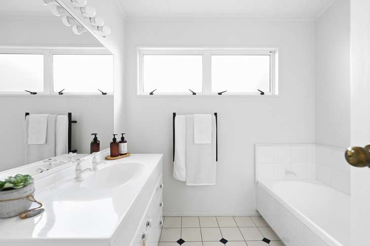 6 Eighteenth Avenue Tauranga South_24