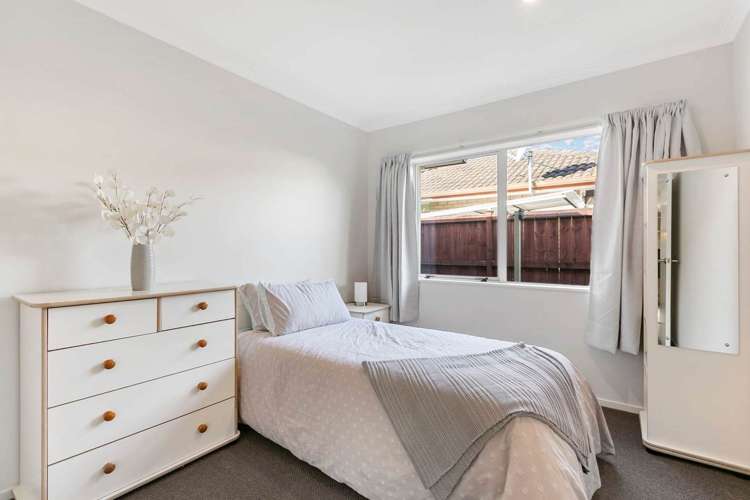 13 Bellshill Close Wattle Downs_8