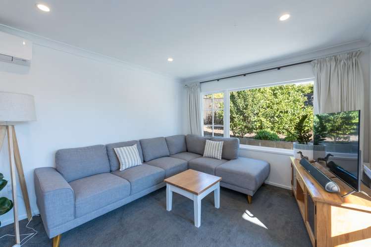 2/12 Bodmin Street Marybank_14