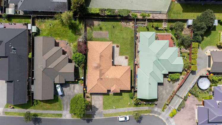 17 Burgundy Court Rototuna_37