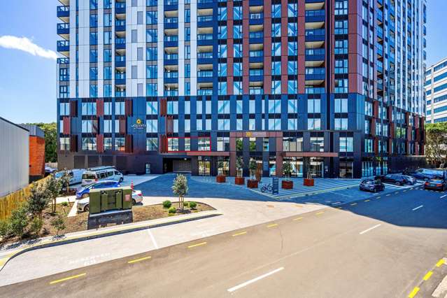 Last two offices, make the move today!