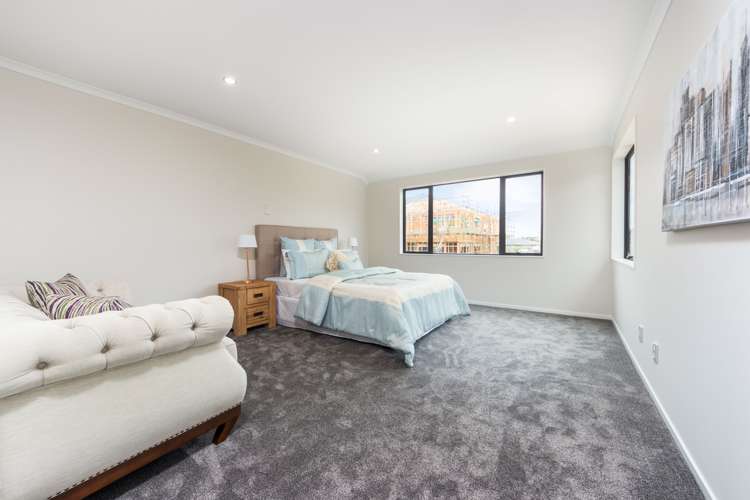 5 Heavenly Way Flat Bush_20