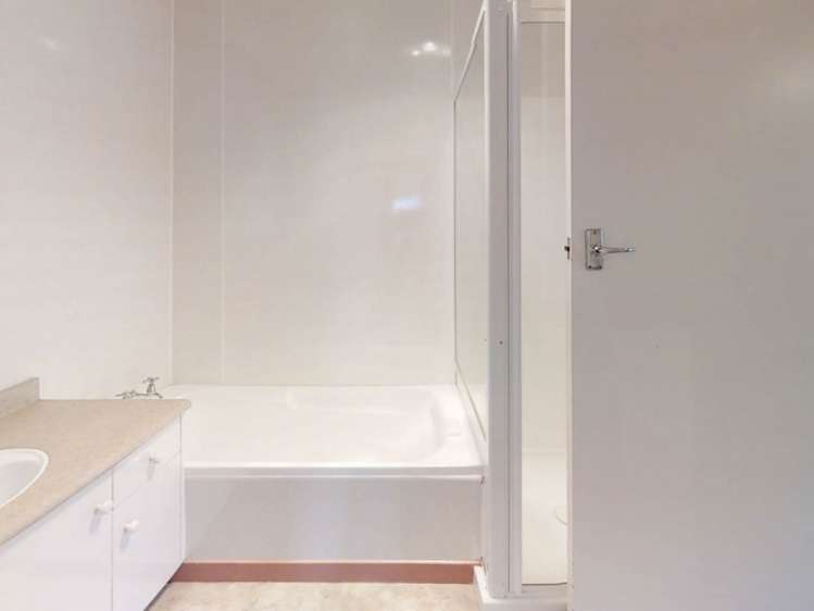 8 North Street Redwoodtown_13