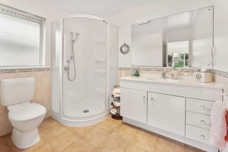 8 Pat Oconnor Place Manurewa_9