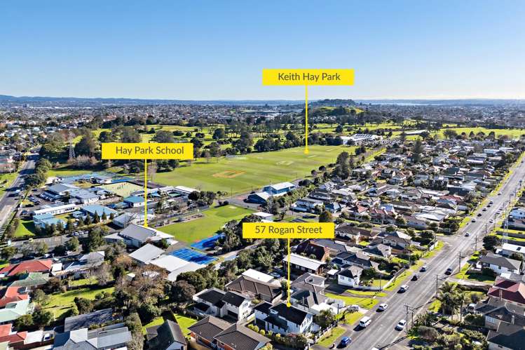 57 Rogan Street Hillsborough_22