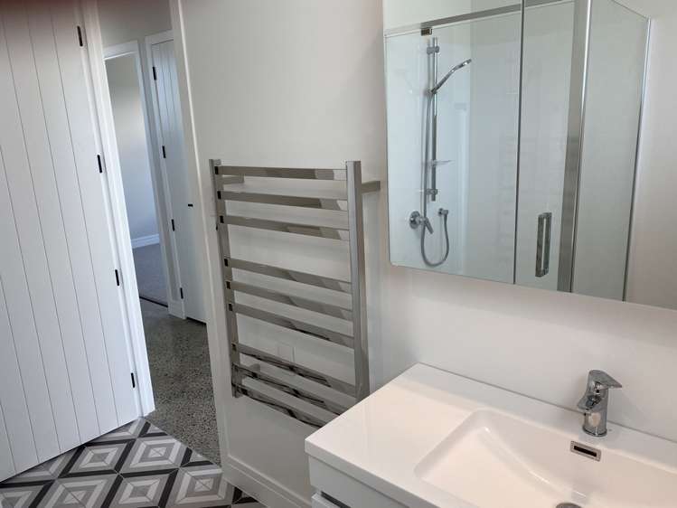 105 Liberty Crescent Beachlands_5