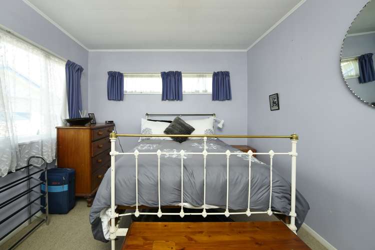 34 Fergusson Street Stoke_13