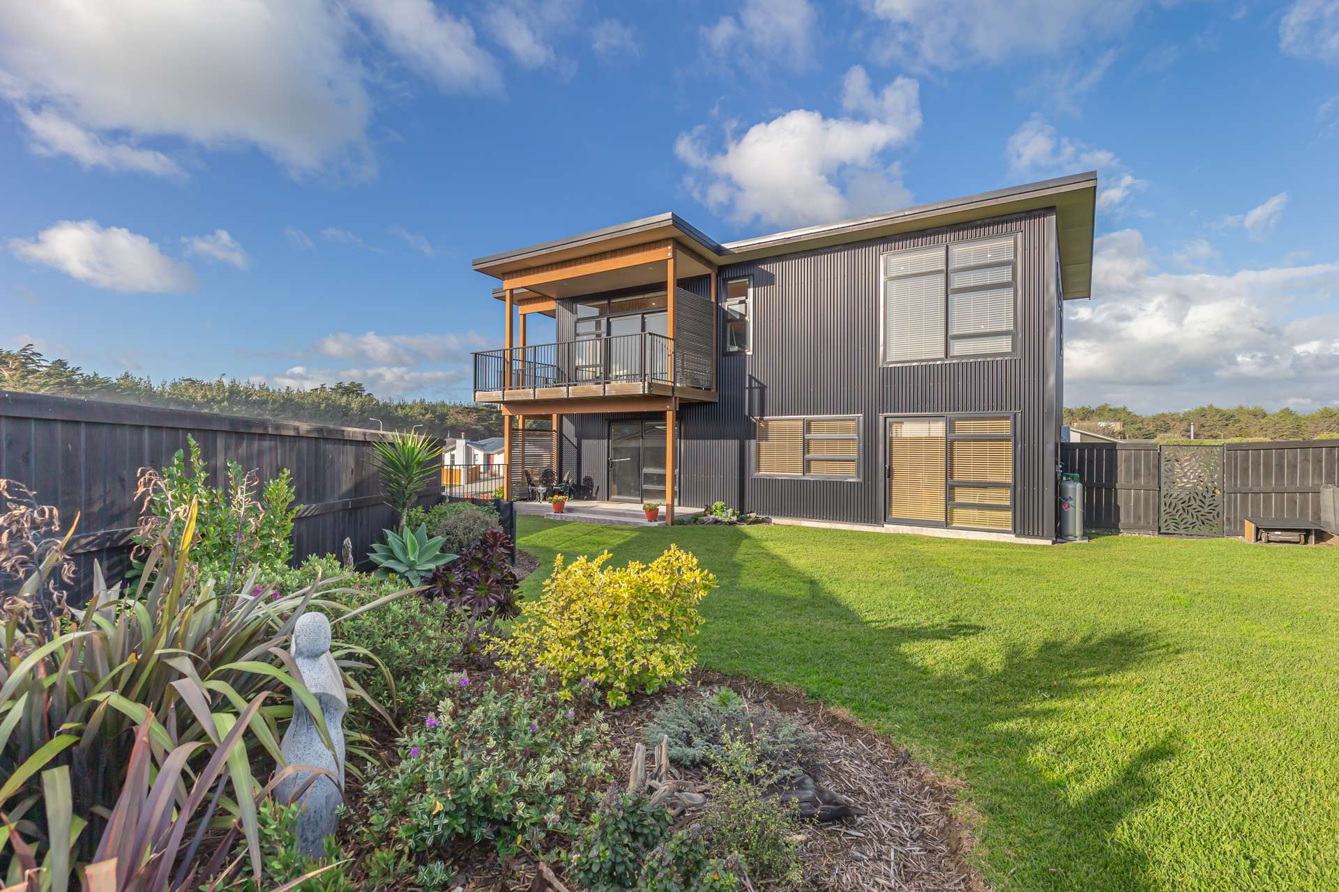 61 Kent Avenue Waitarere Beach_0
