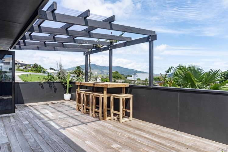 10C Long Street Raglan_26