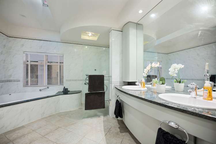 11 Mcbreen Avenue Northcote_9