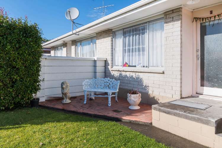 2/28 Ferndale Road Mount Wellington_1