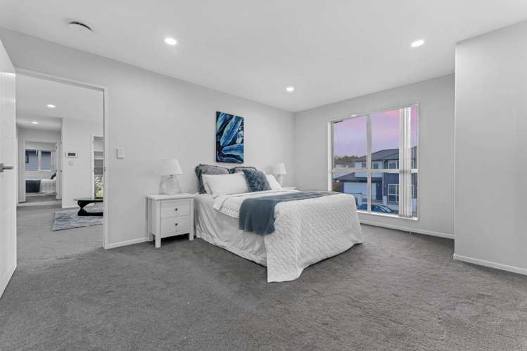 21 Horsefields Drive Flat Bush_24