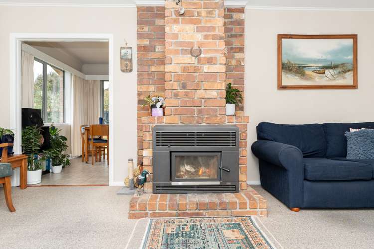 6 Thomson Avenue Dinsdale_12