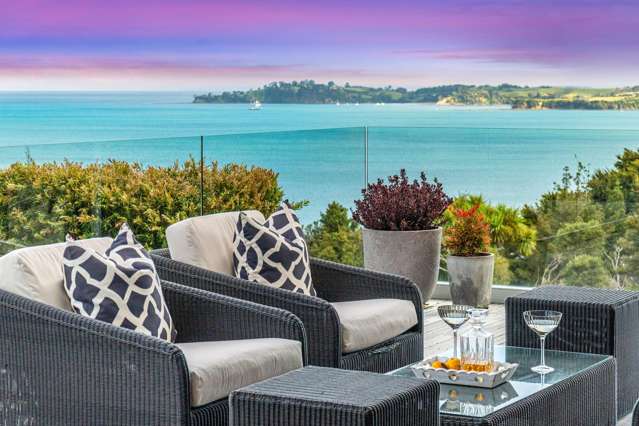 2 Puriri Place Sandspit_1