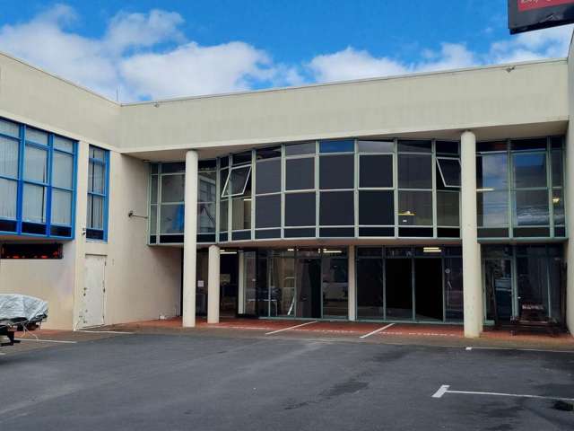 Unit D/4-6 Link Drive Wairau Valley_4