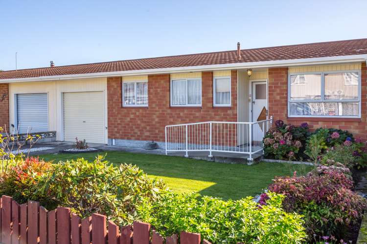 2a Coddington Crescent Masterton_8