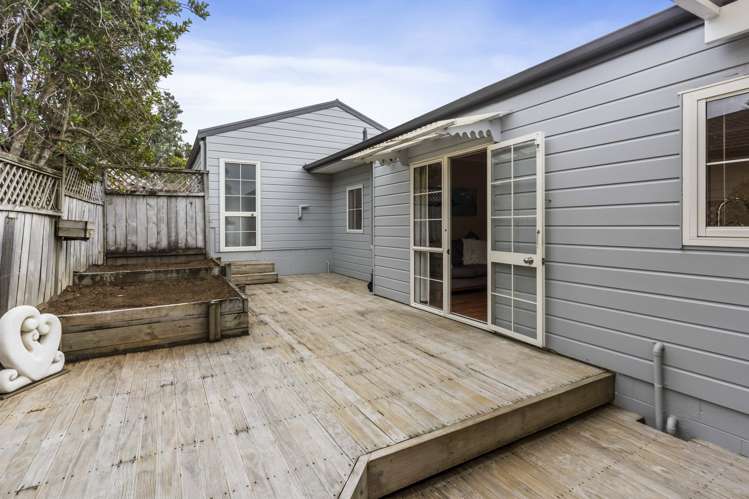 57 Gosford Drive Botany Downs_20