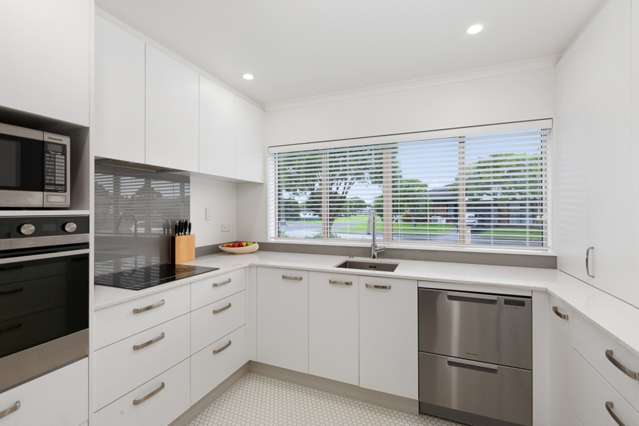 14 Craiburn Street Ranui_4