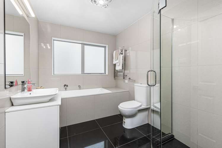 28 Hetherington Road Ranui_17