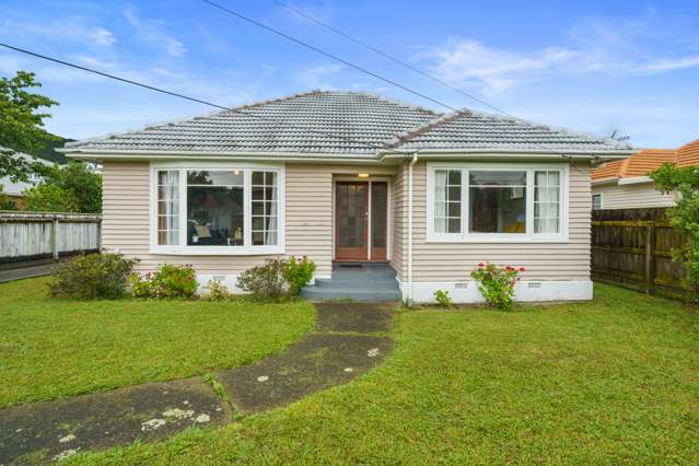 212 Waiwhetu Road Waterloo_1