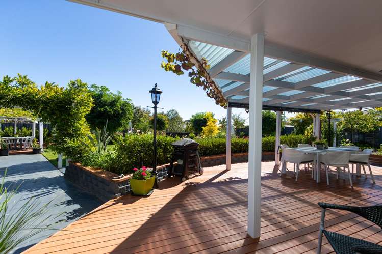 38 Kensington Drive Taradale_14