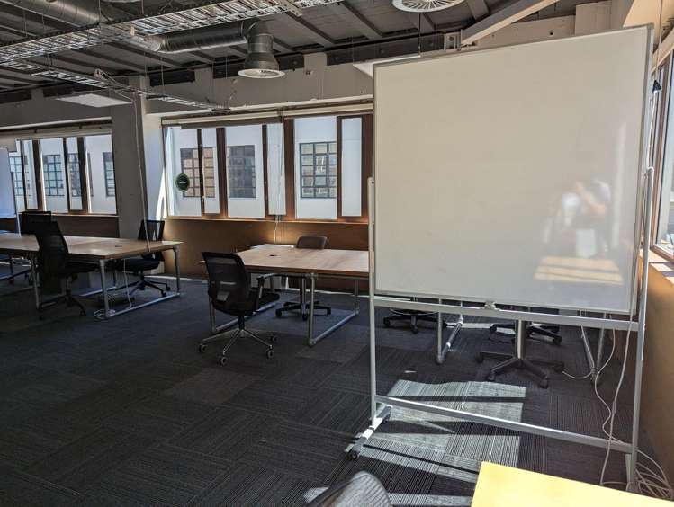 Level 2.1/40 Taranaki Street Te Aro_4