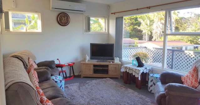 113 Tidal Road Mangere_1