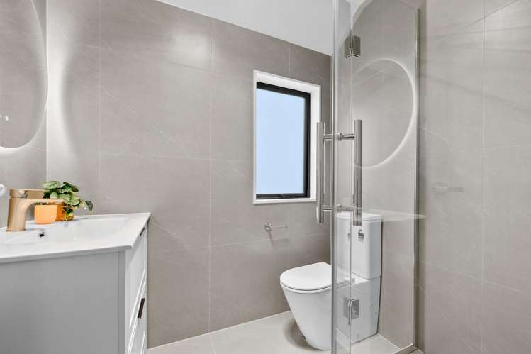 3/18 Albert Road Kelston_15